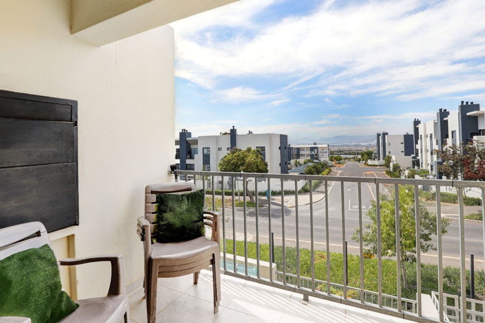 2-bedroom apartment for sale in Langeberg Ridge - R1,950,000