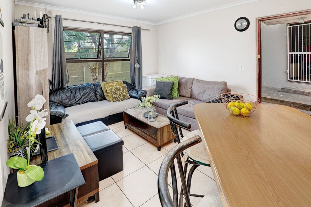 2-bedroom apartment for sale in De Tijger - R1,100,000